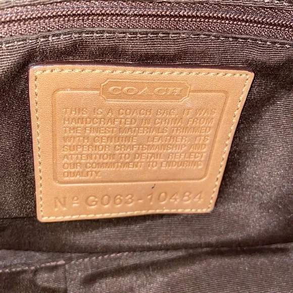 Coach handbag purse in signature C - Picture 9 of 10